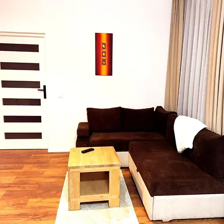 Apartman Ebram Ii *